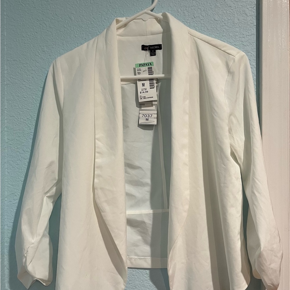 Women’s M size polyester silk blazer style brand new